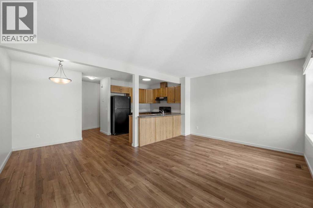 27 Panatella Villas NW