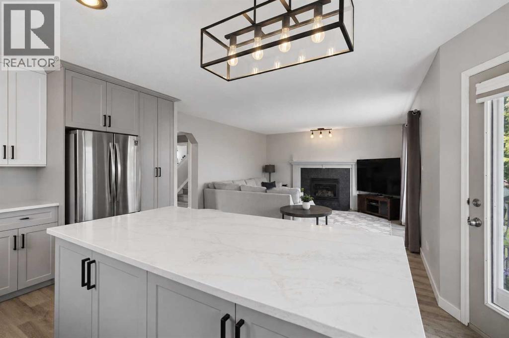 122 Sceptre Close NW