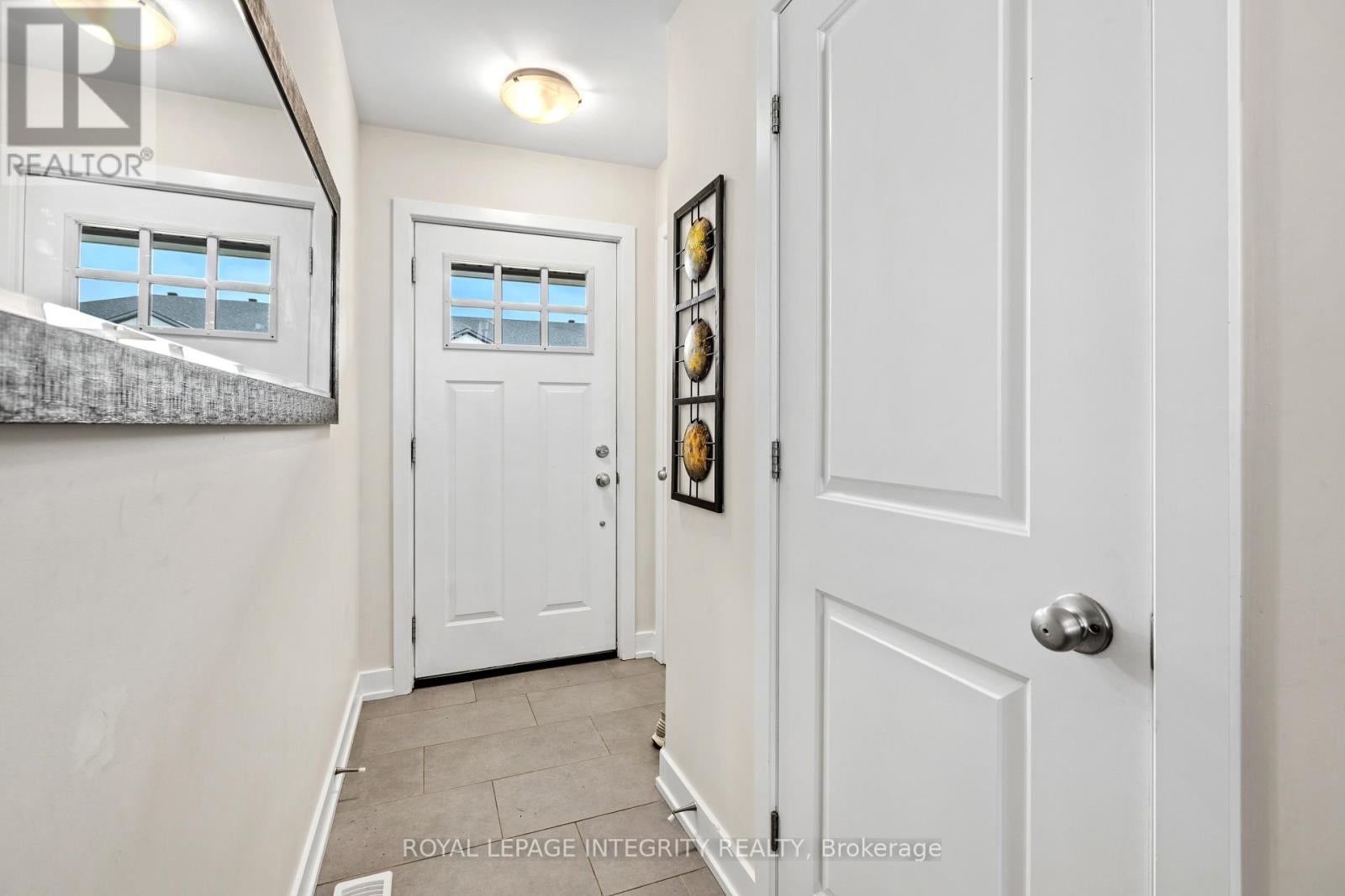 18 MARGARET GRAHAM TERRACE