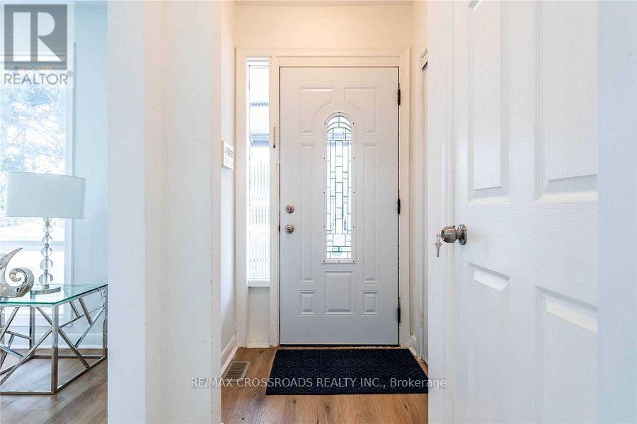 6 LARKHALL AVENUE
