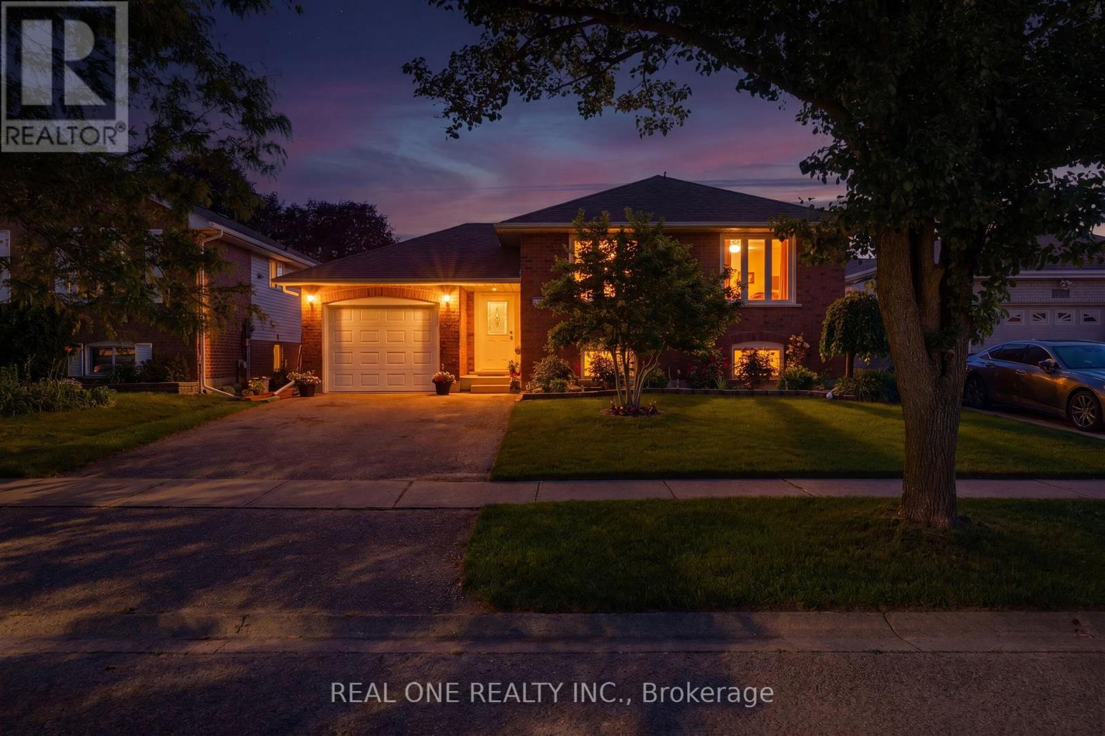 47 TRILLIUM WAY