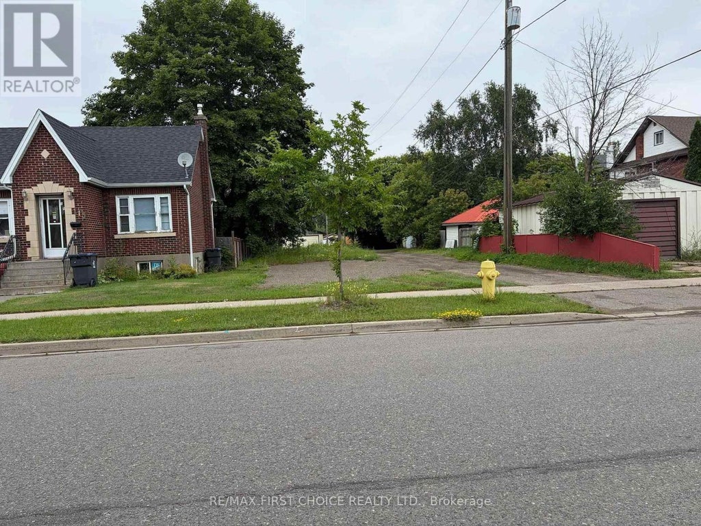 113 AMELIA STREET W