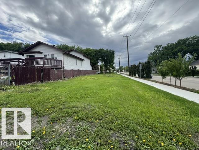 11447 90 ST NW
