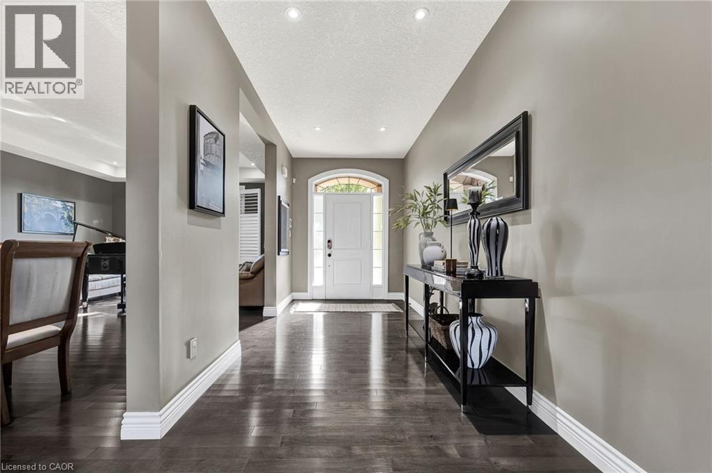 315 RIDEAU RIVER Place