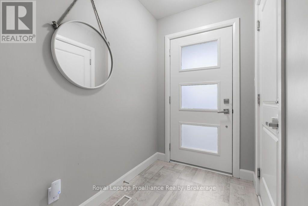 17 DEWAL PLACE