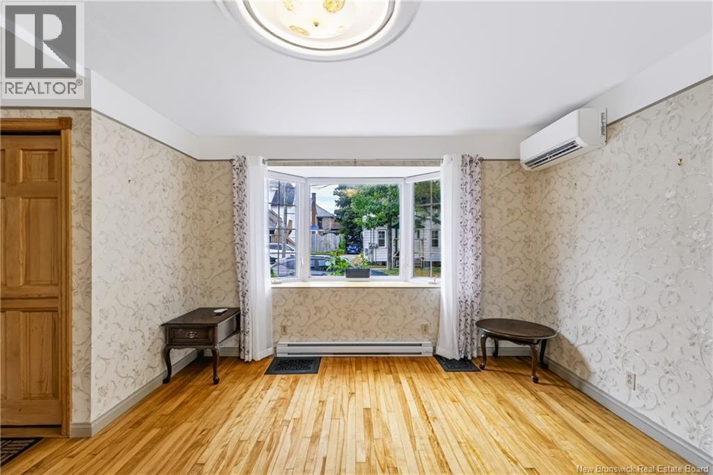 292 Saint John Street - Photo 3