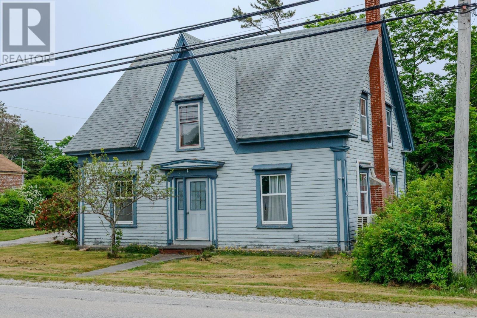 2471 Highway 3 - Photo 2