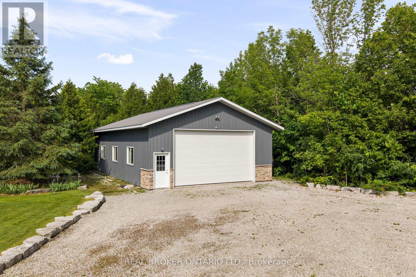 2200 WAINMAN LINE