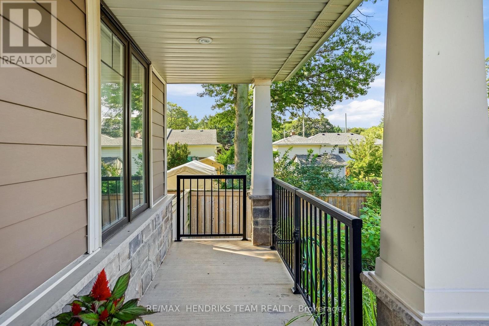 13 TURBINIA COURT