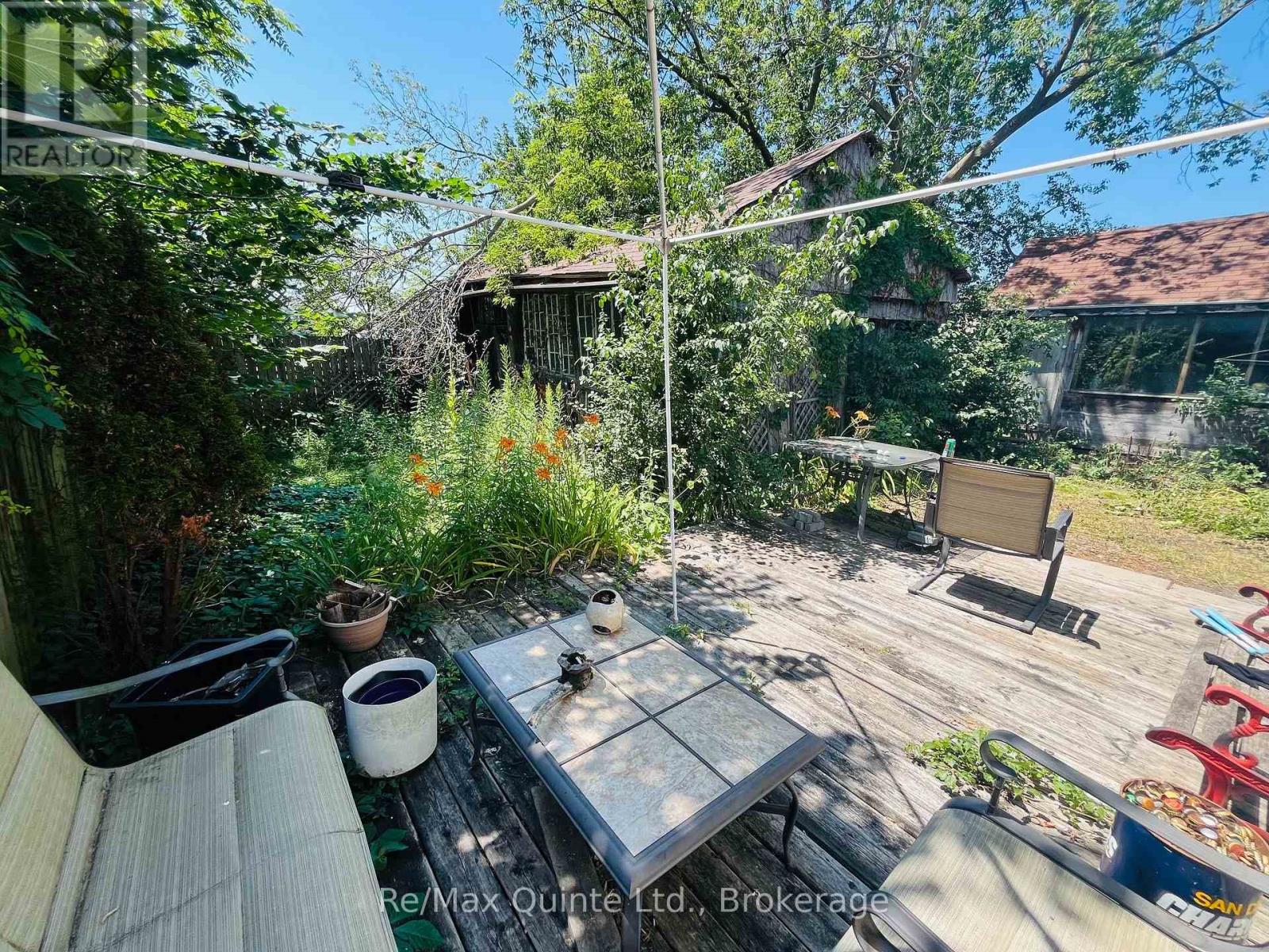 92 FOSTER AVENUE S