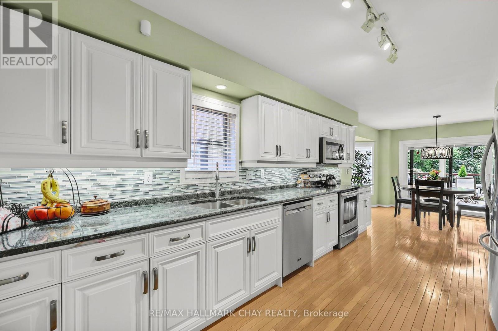 24 - 204 RIVERVIEW ROAD