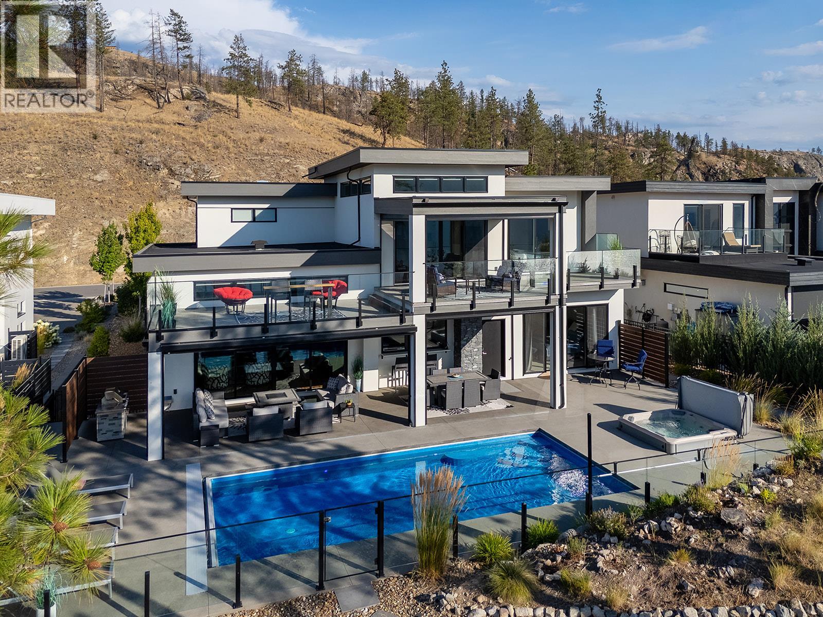 10018 Beacon Hill Drive