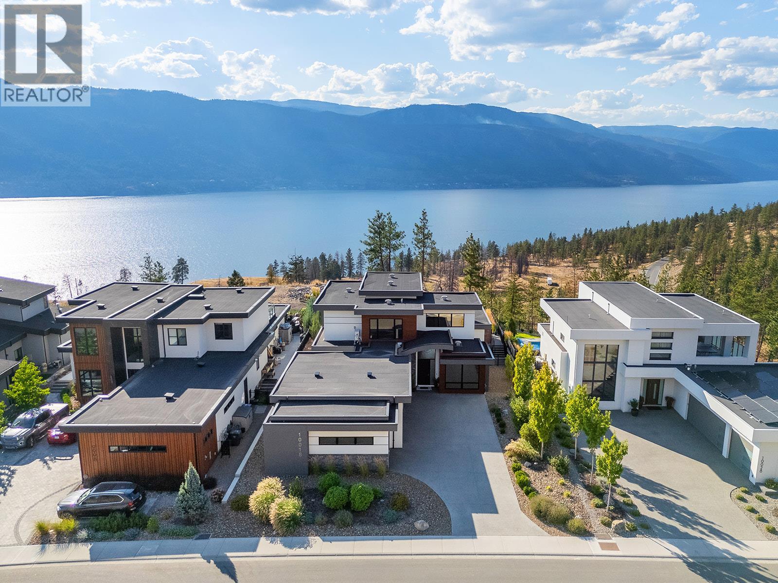 10018 Beacon Hill Drive