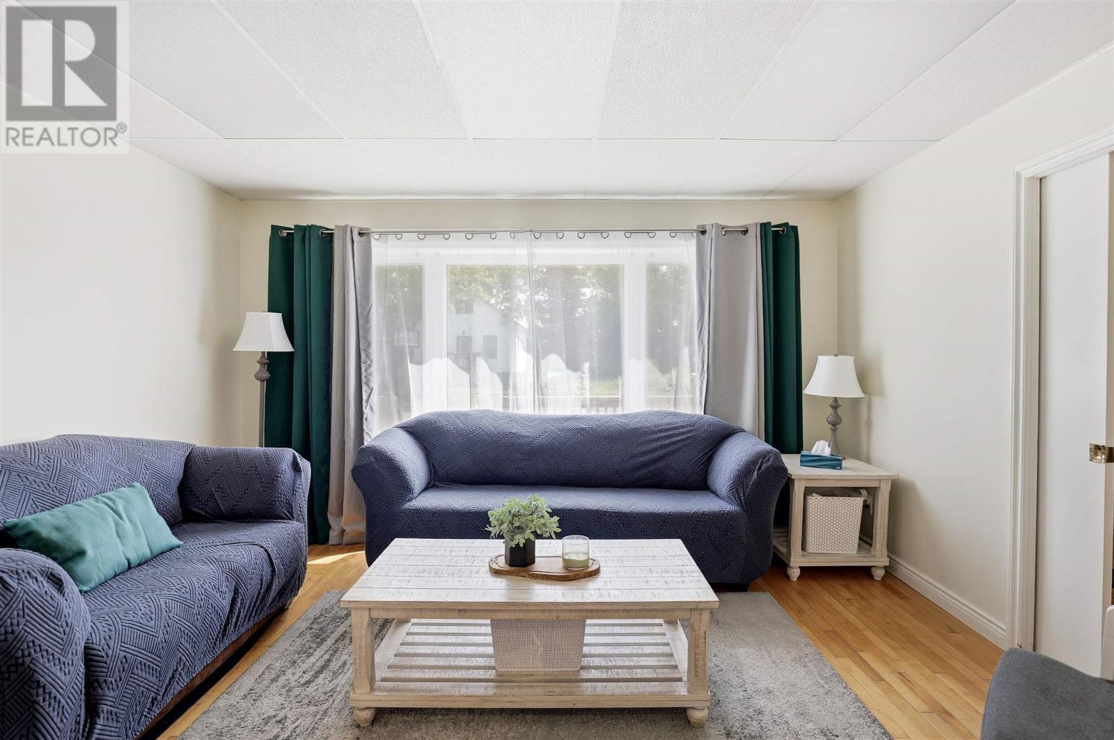 63 Elmwood AVE - Photo 3