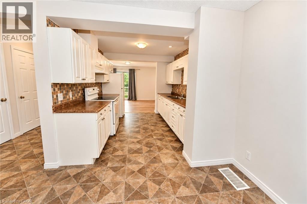 23 HOWE Drive Unit# 8