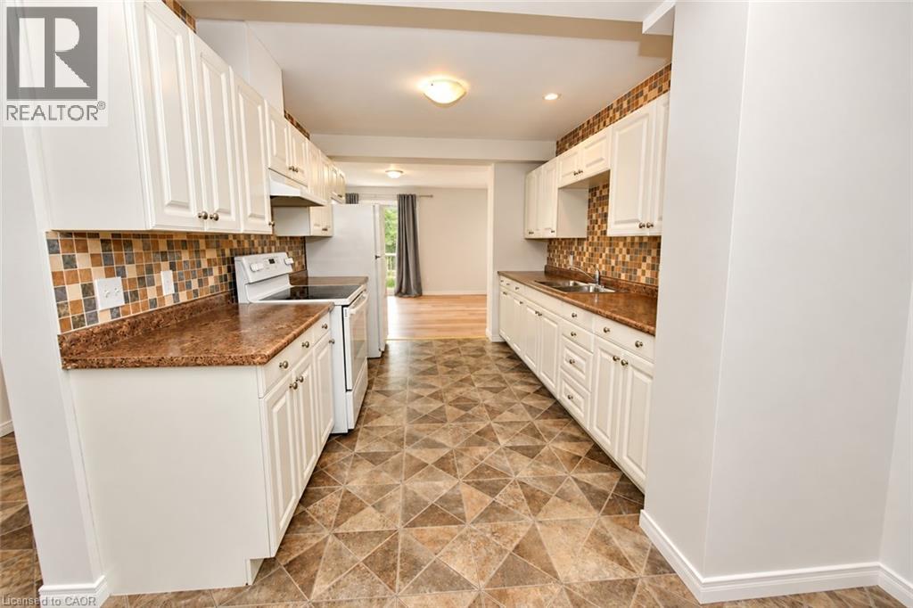 23 HOWE Drive Unit# 8