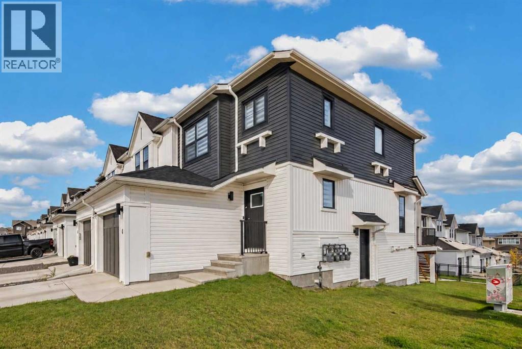 4 Heritage Lane