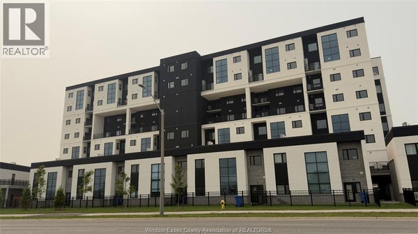 277 Laurier Dr, Lasalle, ON