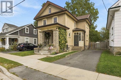 9 SOUTH PARK STREET Belleville (Belleville Ward) ON K8P 2W8