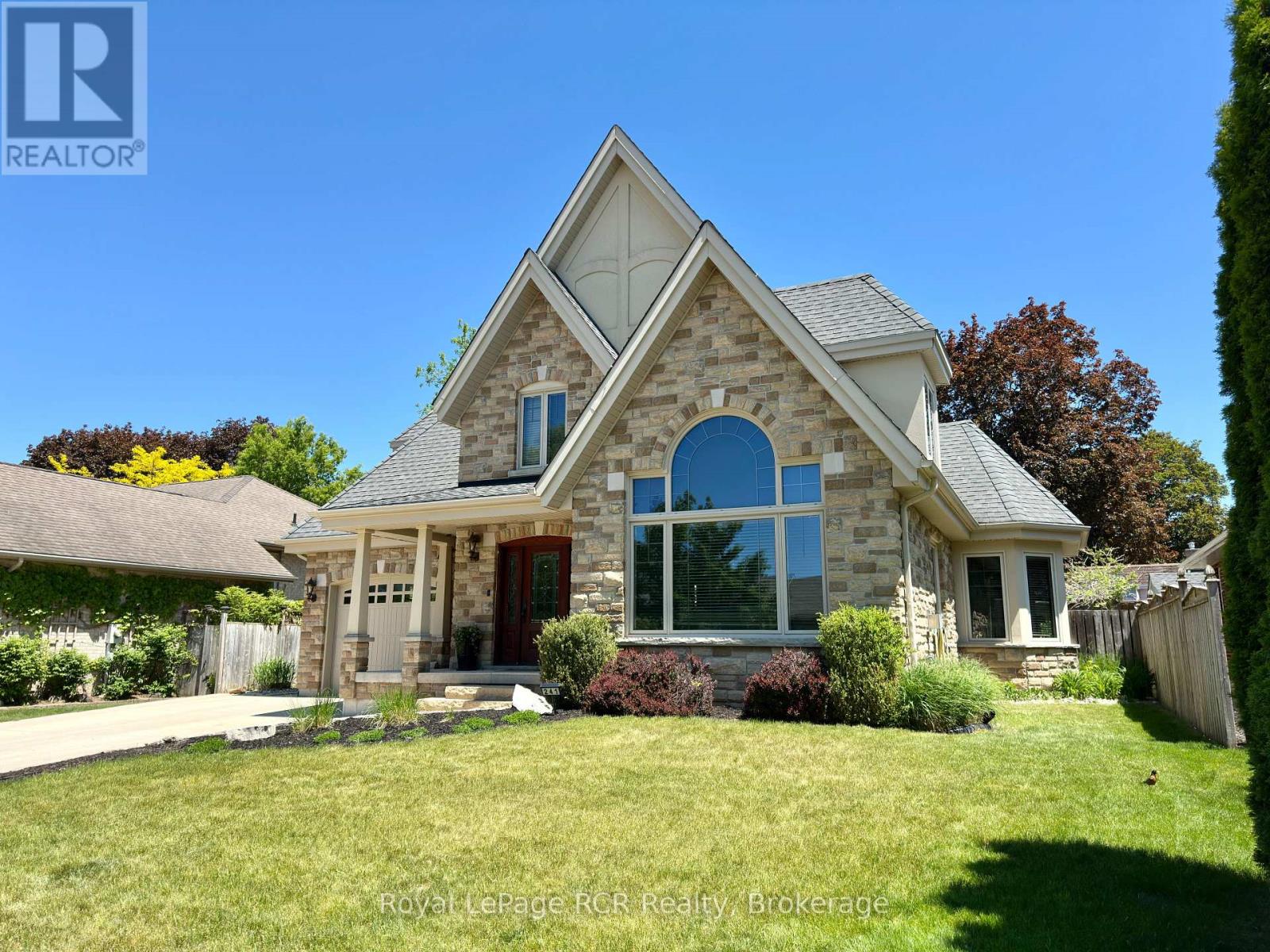 241 4TH STREET CRESCENT
