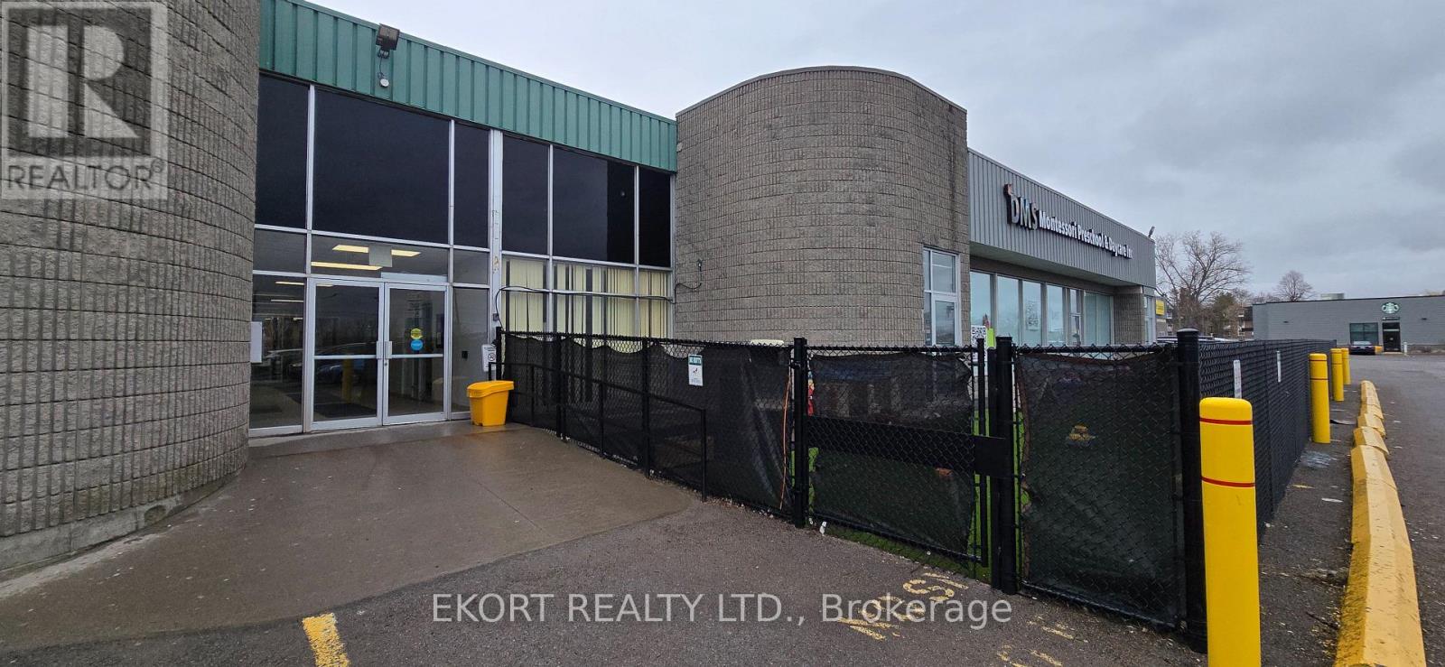610 DUNDAS STREET E