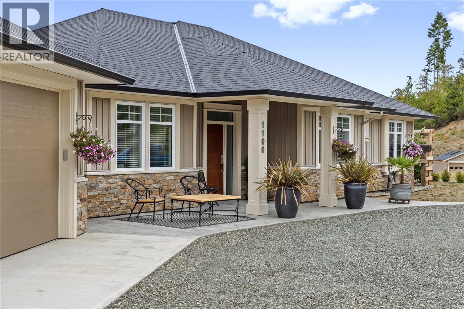 1100 Alpine View Pl