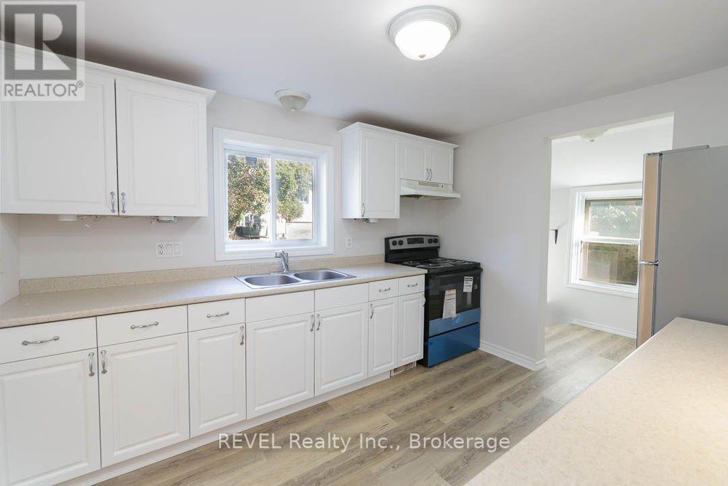 389 GLENDALE AVENUE, ST. CATHARINES (SECORD WOODS), ON L2T 1C3 - Image 3073794653.jpeg?d=l
