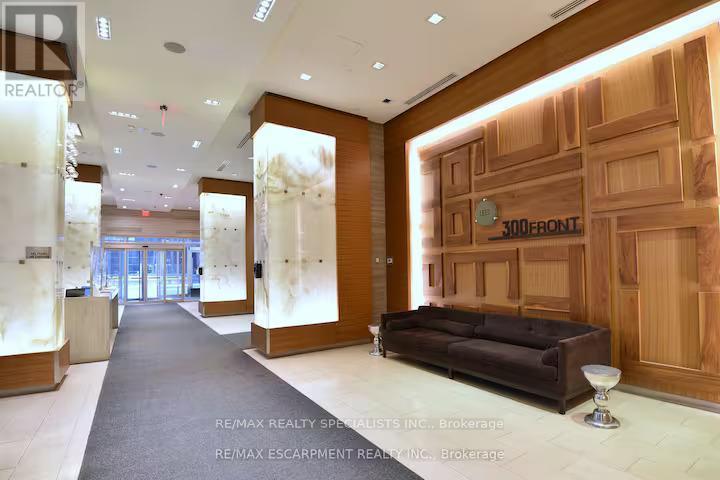 304 - 300 FRONT STREET W