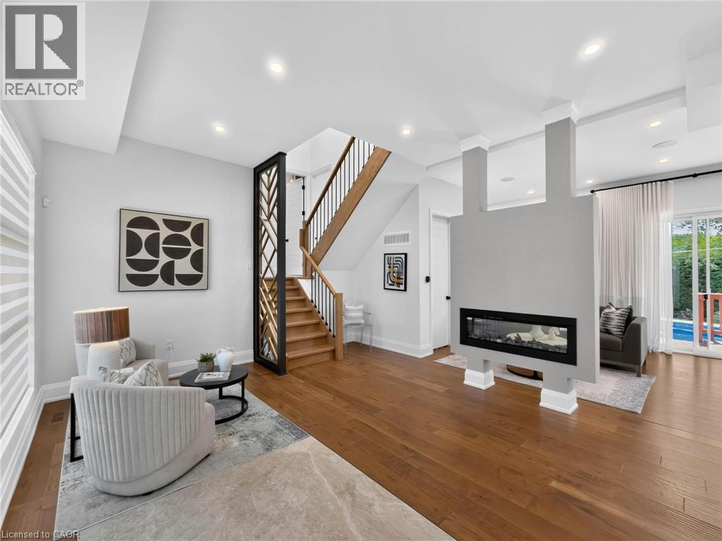 5178 HUNTER Drive