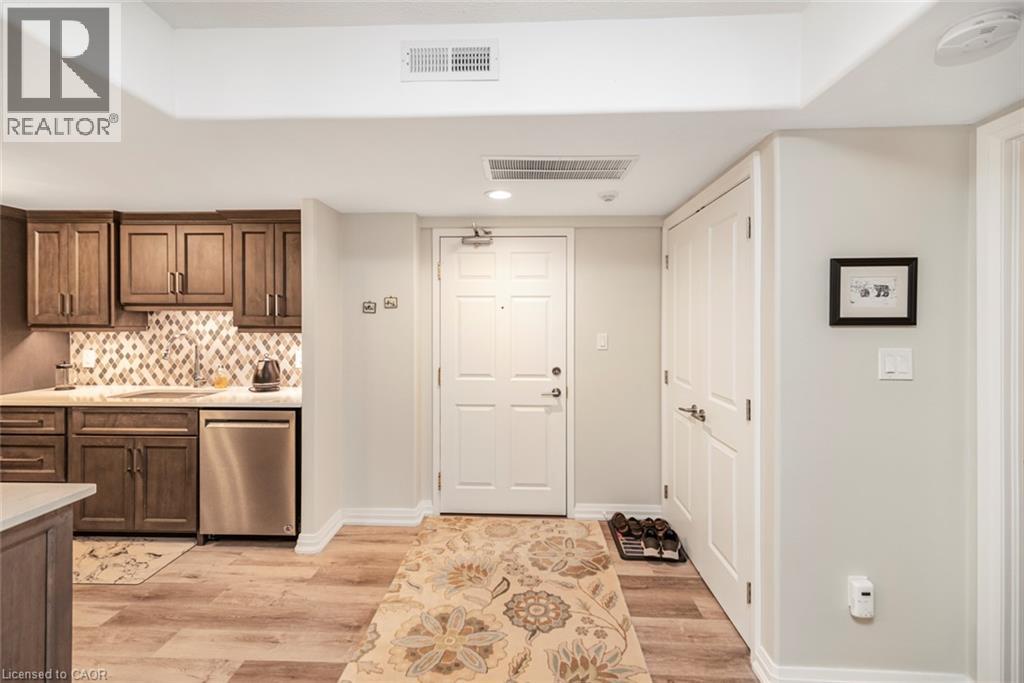 908 MOHAWK Road E Unit# 303