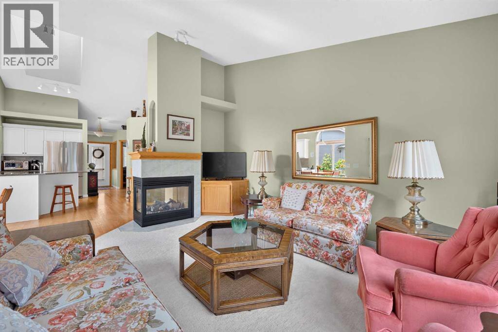 51 Chaparral Heath SE