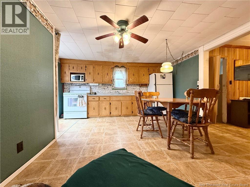 21 Maple Street - Photo 4