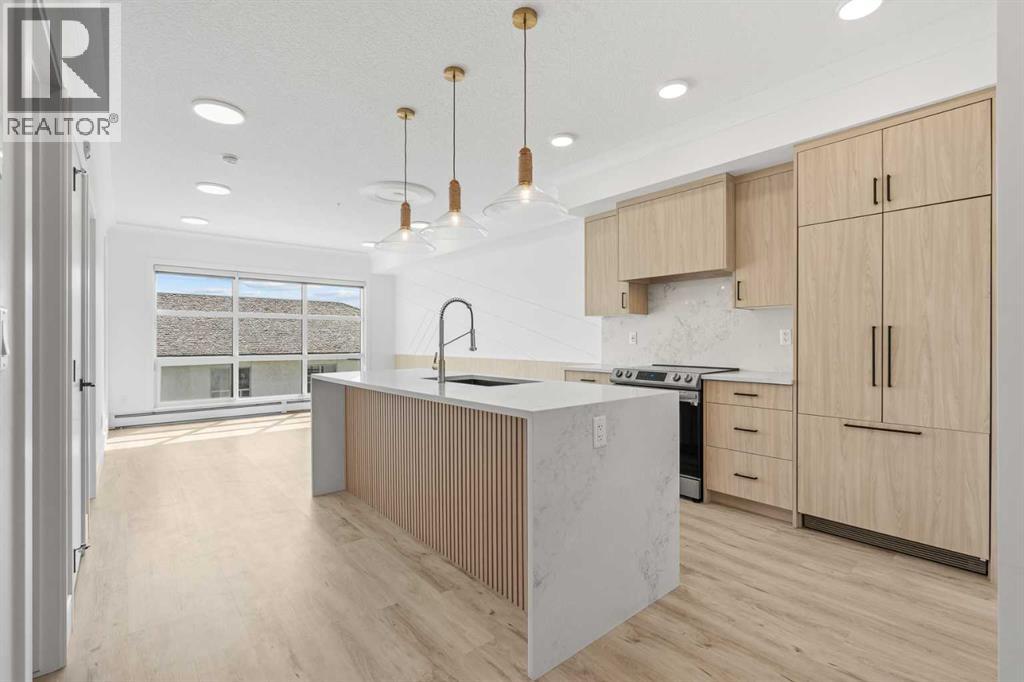 311, 370 Dieppe Drive SW