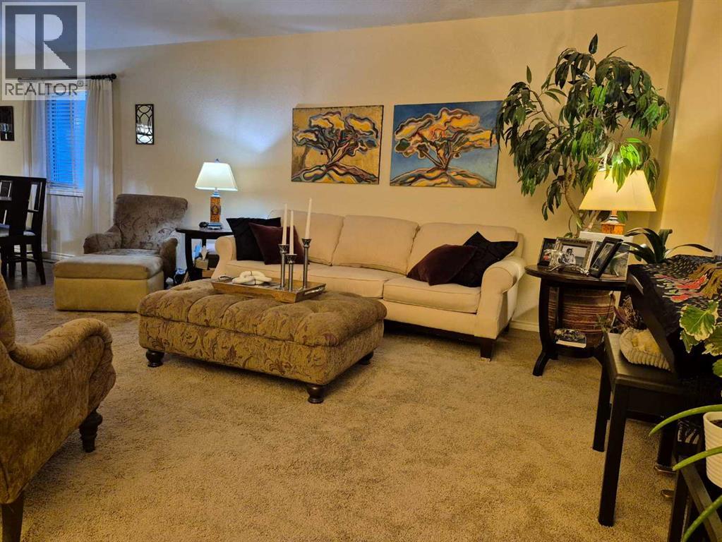 45 Sunridge Boulevard W
