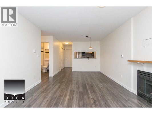 402 - 1481 4th Ave E, Vancouver, BC 4