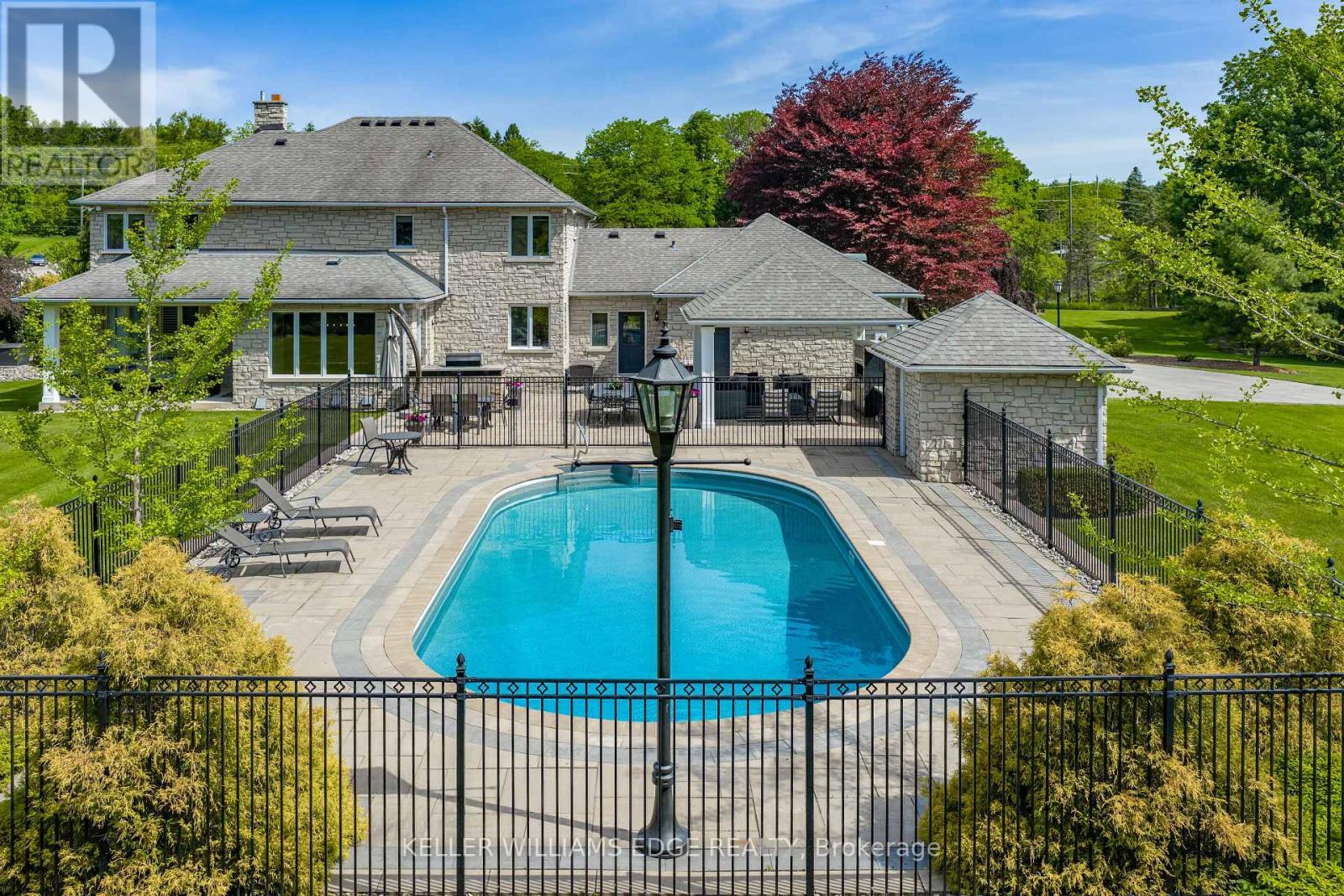 938 GOVERNOR'S ROAD