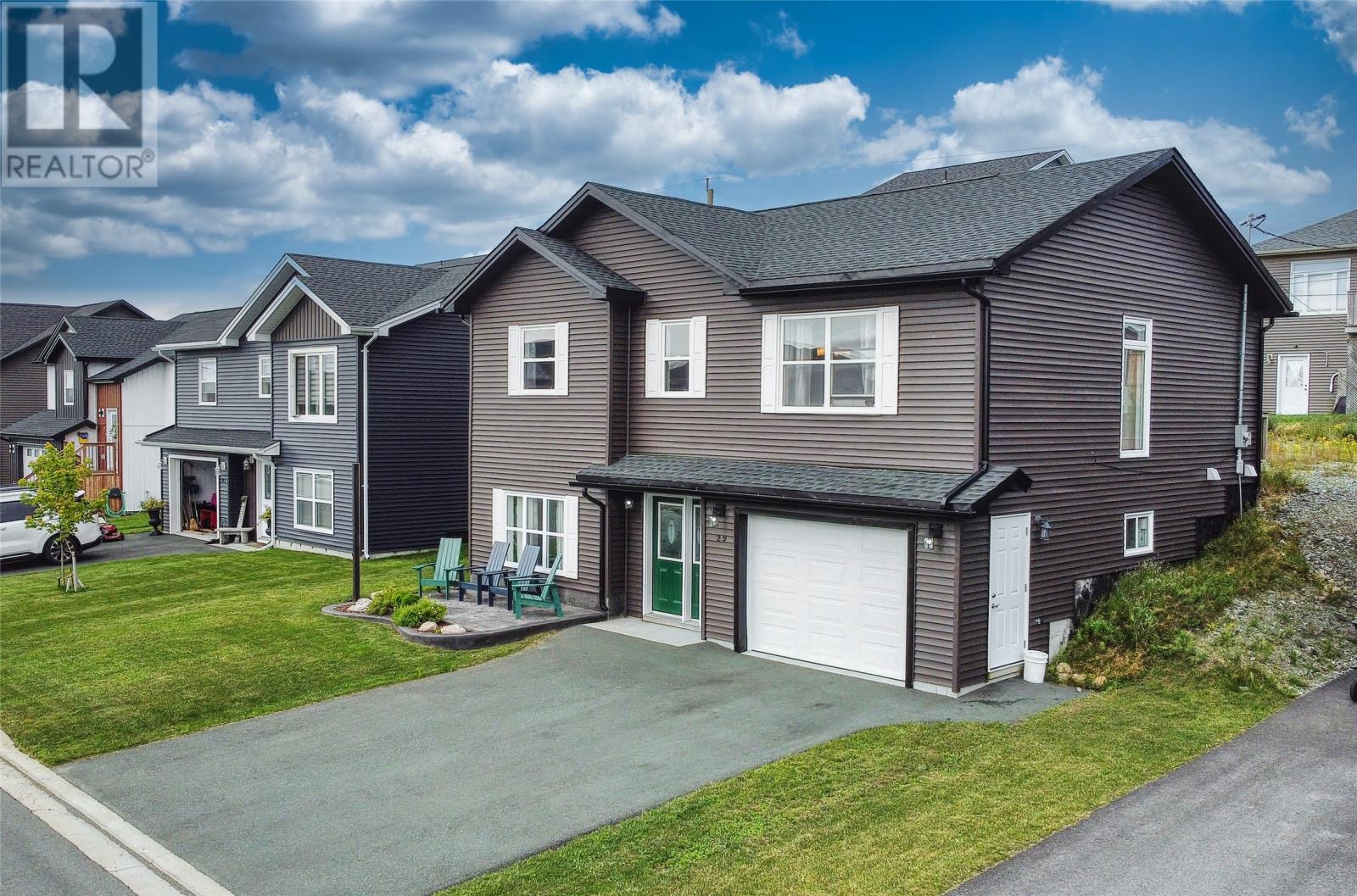 29 Hartland Avenue