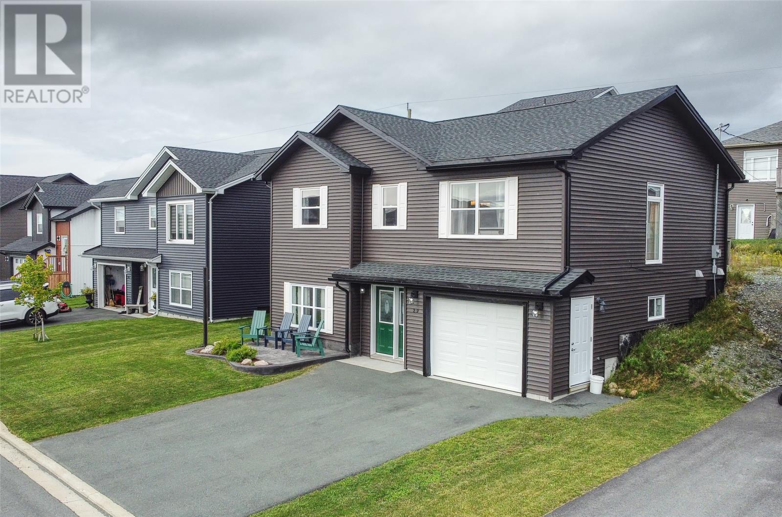 29 Hartland Avenue