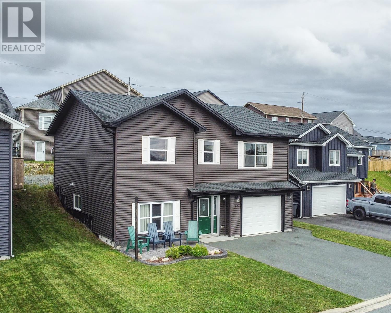 29 Hartland Avenue