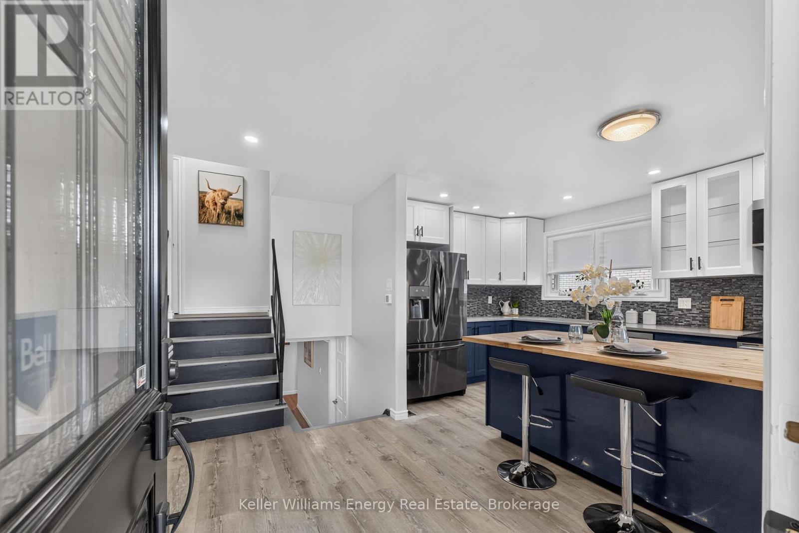 7 GLENARDEN CRESCENT