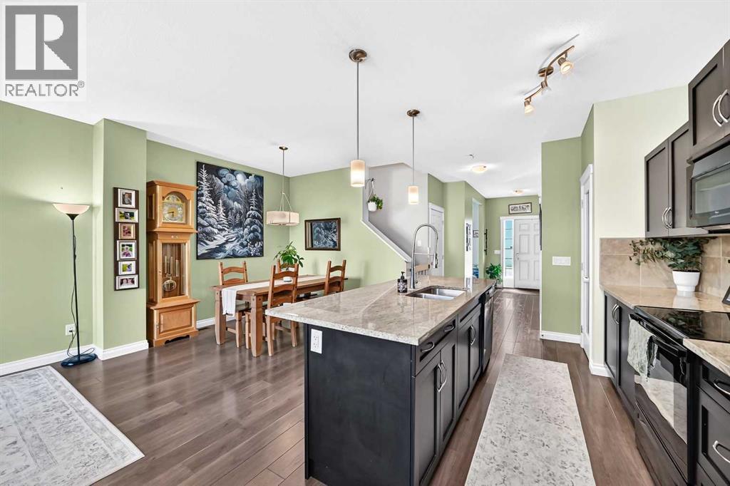 10 Reunion Grove NW