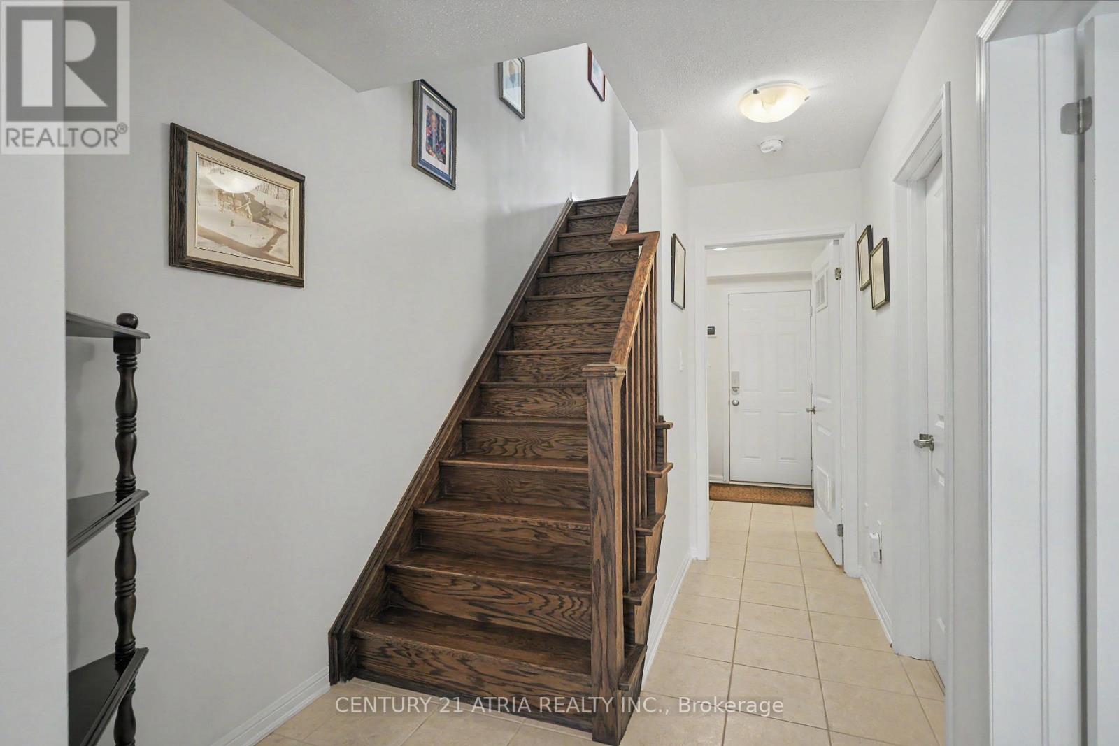 17 CROSSBILL ROAD