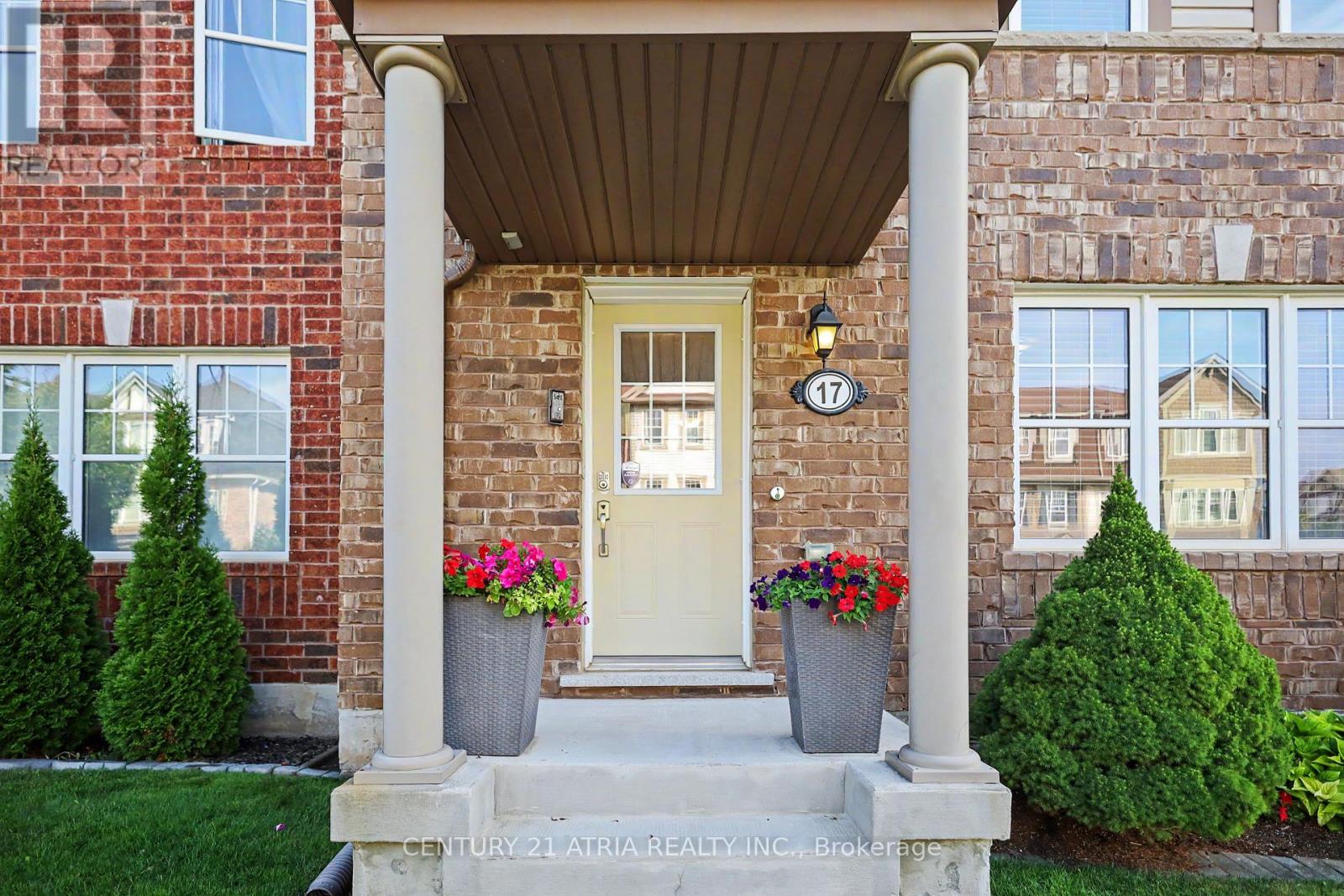 17 CROSSBILL ROAD