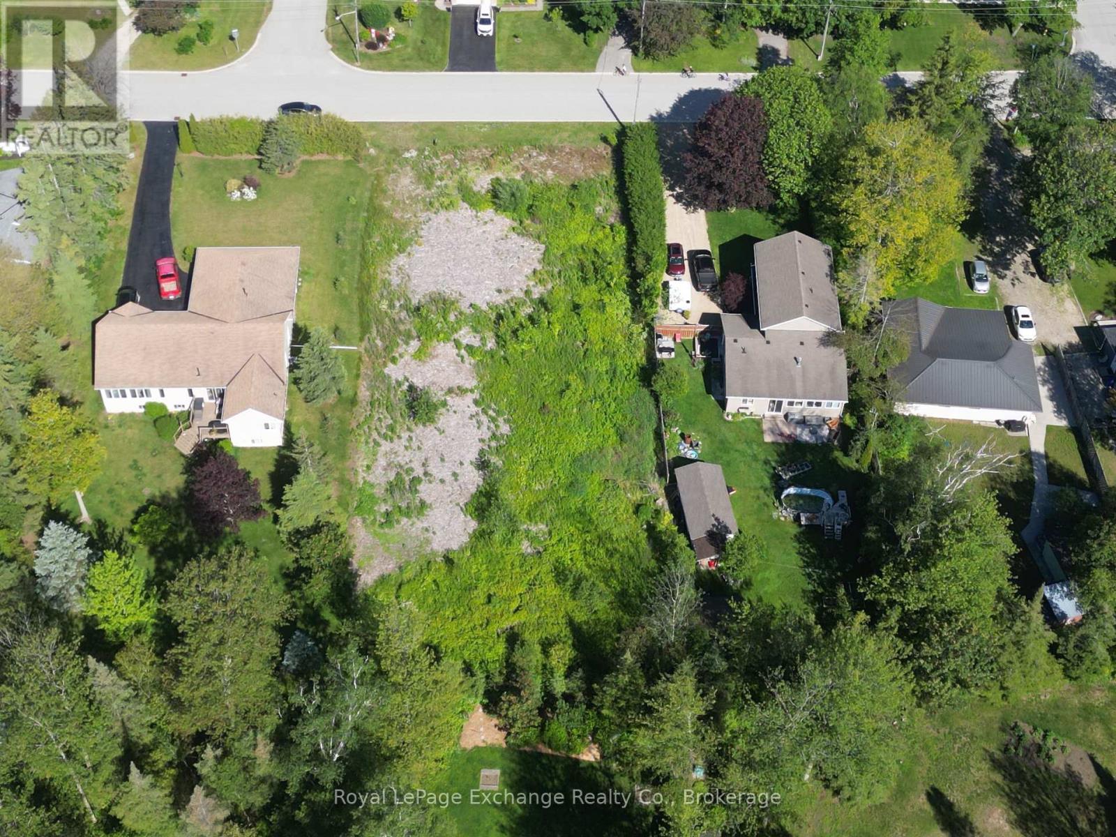 284 HURON ROAD