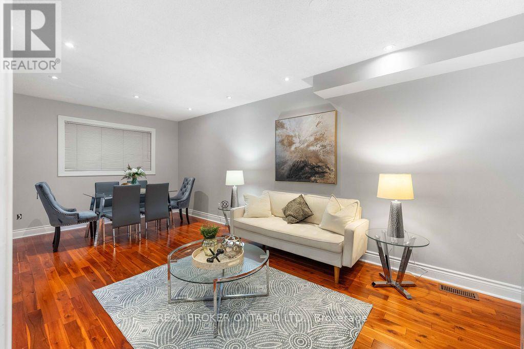 3341 BOBWHITE MEWS