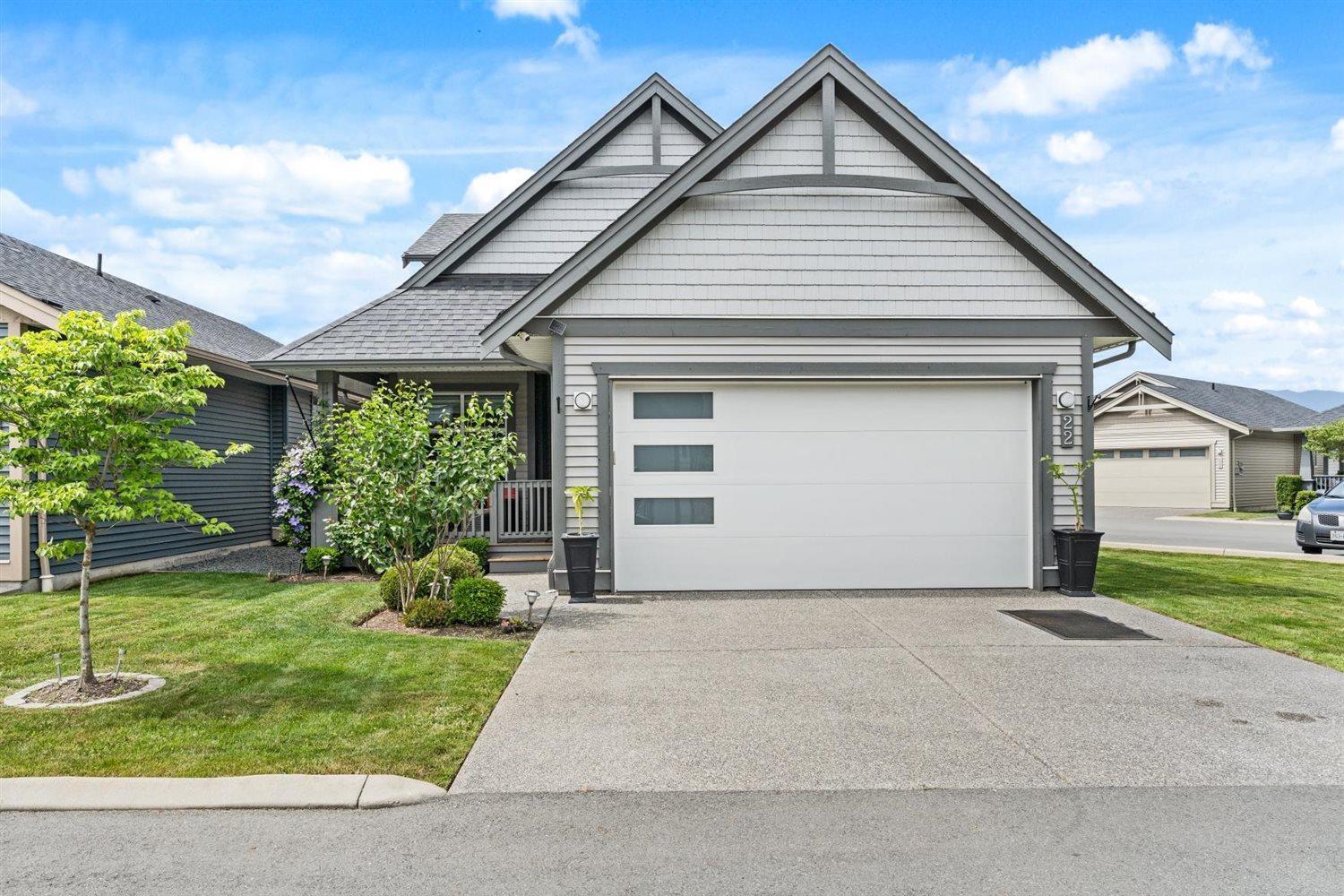 22 6211 CHILLIWACK RIVER ROAD, Sardis South