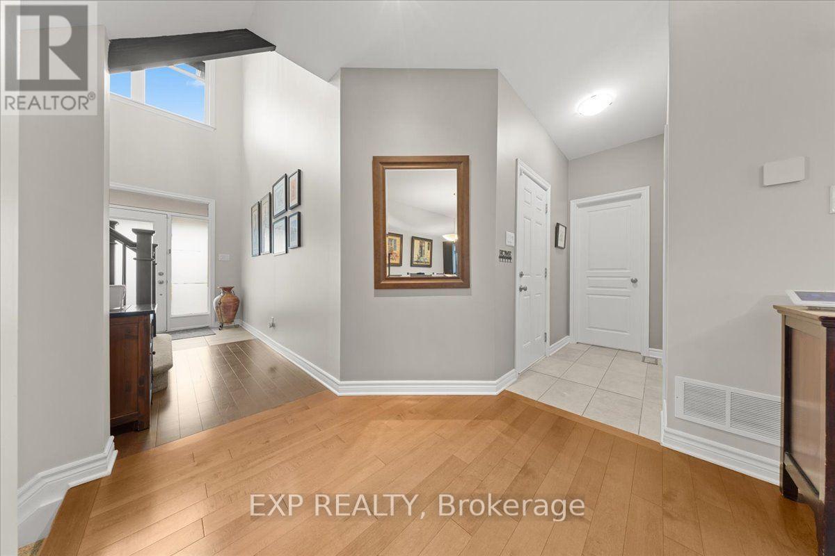 328 SERENADE CRESCENT