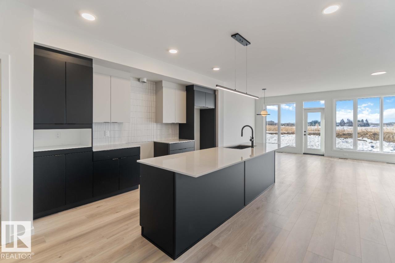 37 Devonshire DR