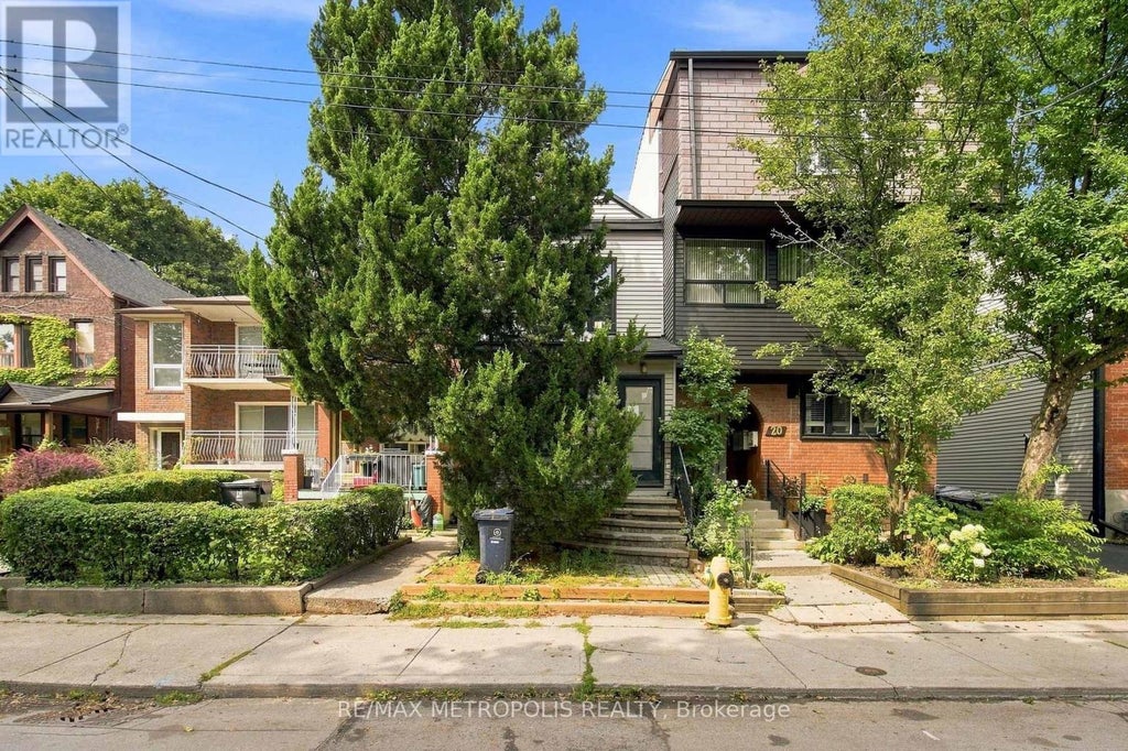 24 MARION STREET, TORONTO (RONCESVALLES), ON M6R 1E5 - Image 785386007.jpeg?d=l