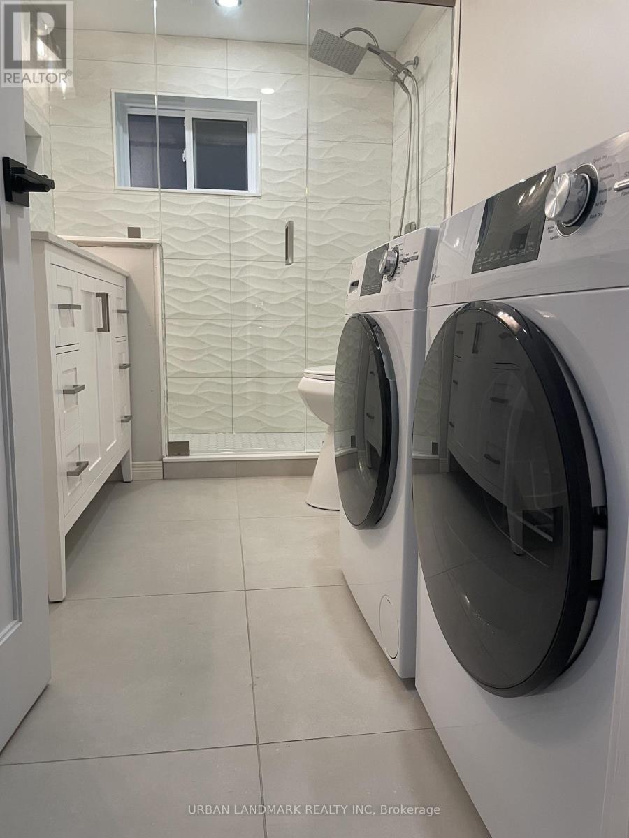 UNIT B - 106 ELGIN STREET
